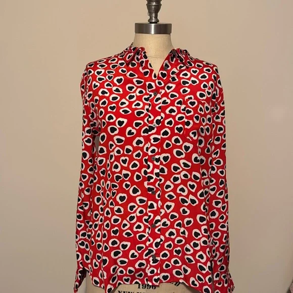 J Crew Classic-fit boy shirt in silk heart print size 10 - Picture 2 of 8